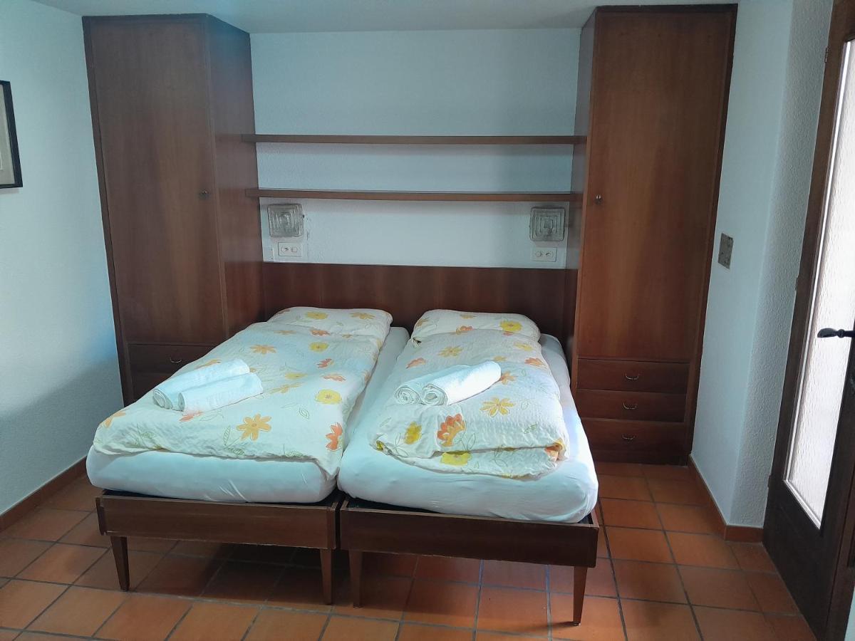 Hotel Pensione Serena Purasca Luaran gambar