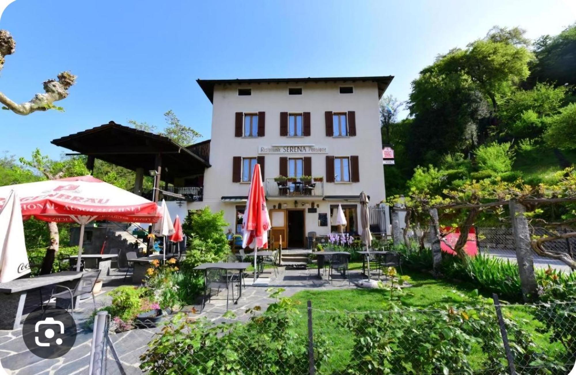 Hotel Pensione Serena Purasca Luaran gambar